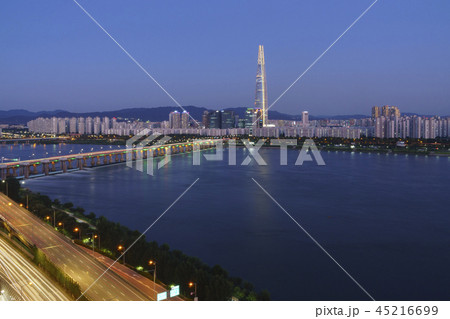 ロッテワールドタワー 夜景 漢江 45216699