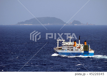 フェリーとしまと小宝島 45220345