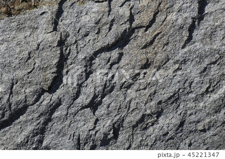 荒い岩肌 荒い岩肌 45221347