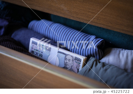 タンス預金 タンス預金 45225722