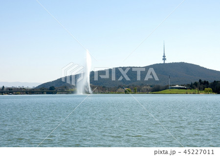 Lake Burley Griffin 45227011