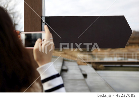 立て札 マイルストーン 標識 45227085