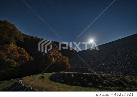 長野県　南相木ダム　月夜 45227921
