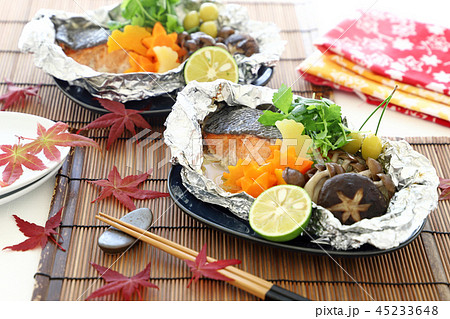 鮭ホイル焼き 鮭ホイル焼き 45233648