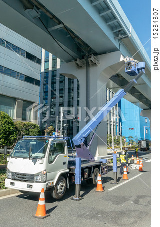 高速道路点検作業 45234307