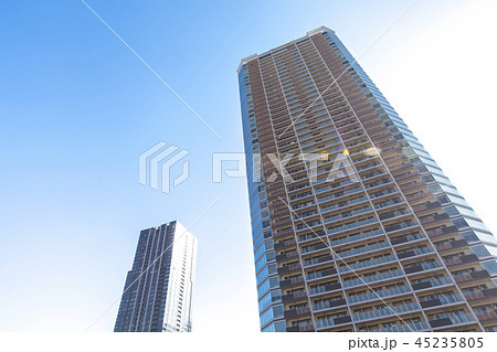 タワーマンションのある都市風景 タワーマンションのある都市風景 45235805