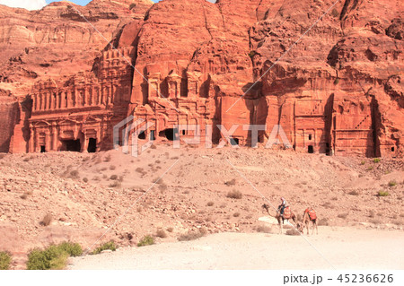 Street of facades in Petra, Jordan 45236626