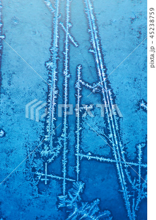 the frozen glass 45238759
