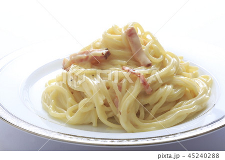 カルボナーラ 45240288