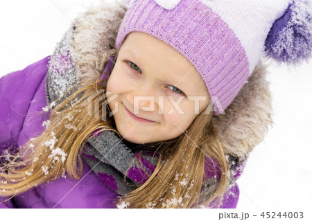 smiling girl outdoors smiling girl outdoors 45244003