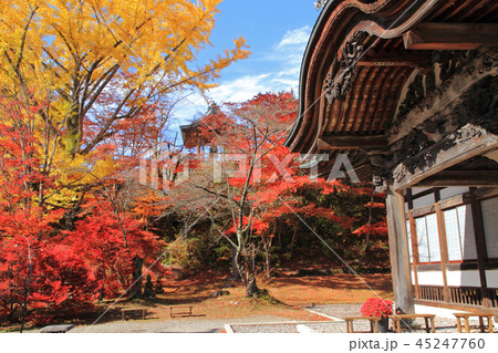 信濃大町の古刹 霊松寺の秋 信濃大町の古刹 霊松寺の秋 45247760