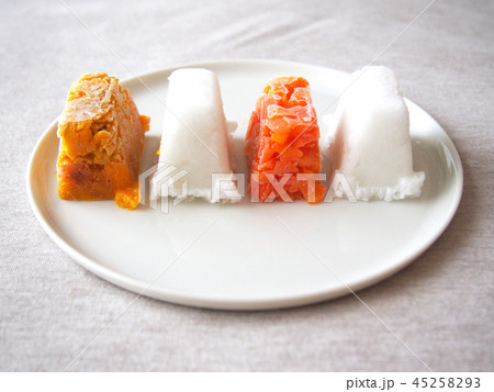 冷凍した離乳食 冷凍した離乳食 45258293