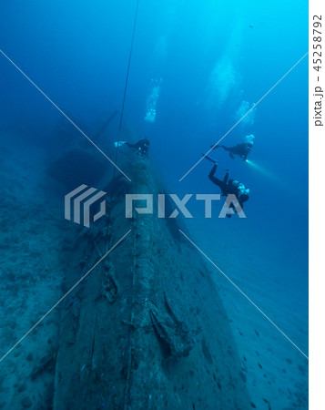 沈船ダイビング 45258792