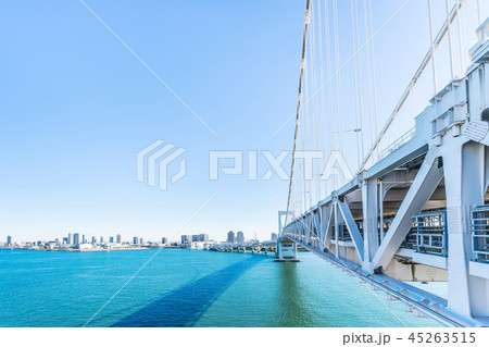 city skyline , rainbow bridge in odaiba, Japan 45263515