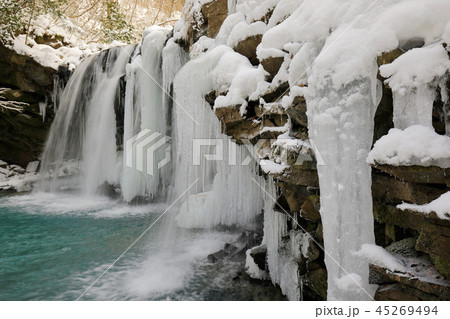冬　暮雨（くらぞめ）の滝　氷瀑 45269494