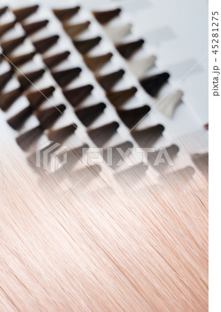 ヘアカラー 45281275