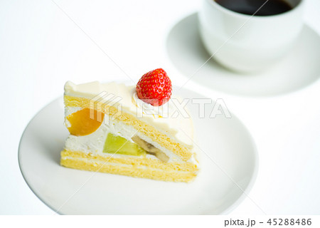 コーヒーとショートケーキ 45288486