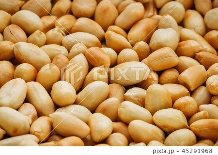 Peanut texture. food background of peanuts beans. 45291968