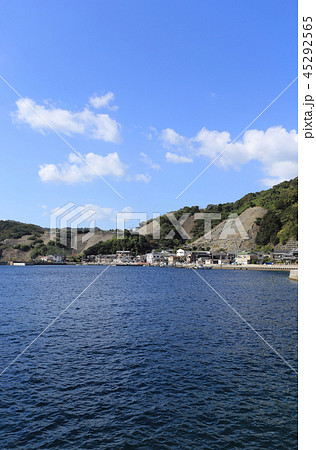 宇和島市三浦半島の「遊子水荷浦の段畑」（重要文化的景観） 45292565