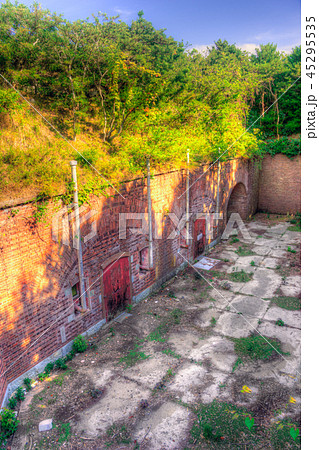 神秘の無人島、友ヶ島!第一砲台跡!(和歌山県和歌山市加太)※作品コメント欄に撮影位置あり 神秘の無人島、友ヶ島!第一砲台跡!(和歌山県和歌山市加太)※作品コメント欄に撮影位置あり 45295535