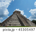 メキシコのチチェン・イッツァ遺跡 45305497