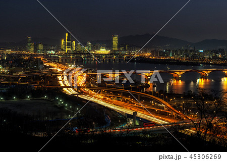Night traffic over han river in seoul Night traffic over han river in seoul 45306269