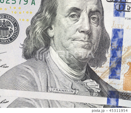 one hundred usd one hundred usd 45311954