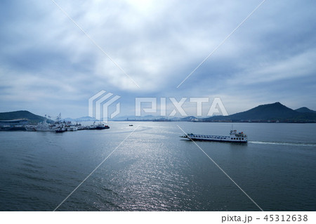 港 海 空 45312638