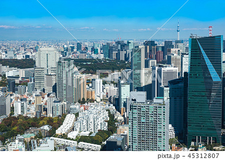 (東京都-都市風景)展望台から見る丸の内方面の風景3 (東京都-都市風景)展望台から見る丸の内方面の風景3 45312807