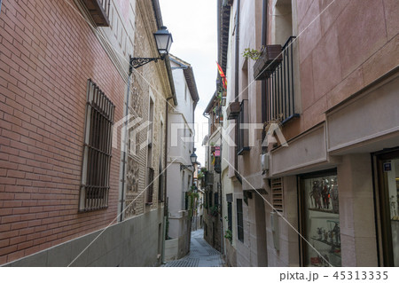 alleyway of toledo alleyway of toledo 45313335
