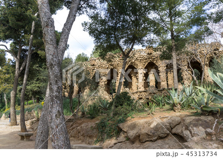 park guell columns and viaducts park guell columns and viaducts 45313734