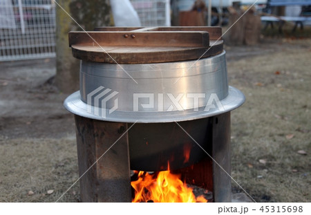 もちつき 45315698