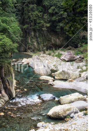 Shakadang trail and river 45316080
