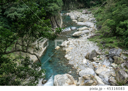 Shakadang trail and river 45316083