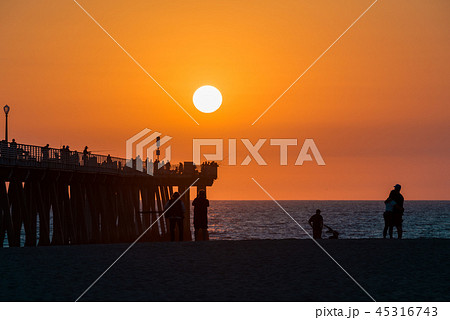 絶景California Hermosa Beach の夕日、Los Angeles ハモーサビーチ 絶景California Hermosa Beach の夕日、Los Angeles ハモーサビーチ 45316743