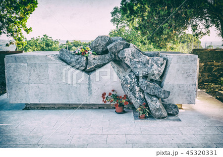 Symbolic statue in cemetery, Groznjan, Croatia 45320331