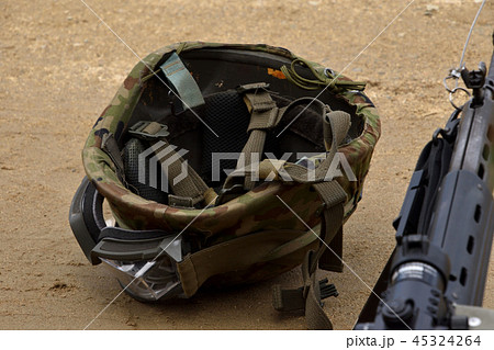 自衛隊のヘルメット 45324264