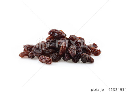 Raisins isolated on white background 45324954