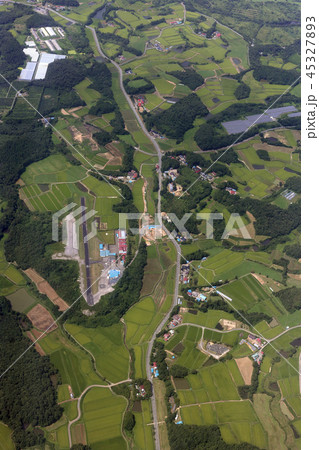 宮城県栗原市の瀬峰飛行場付近を空撮 宮城県栗原市の瀬峰飛行場付近を空撮 45327893