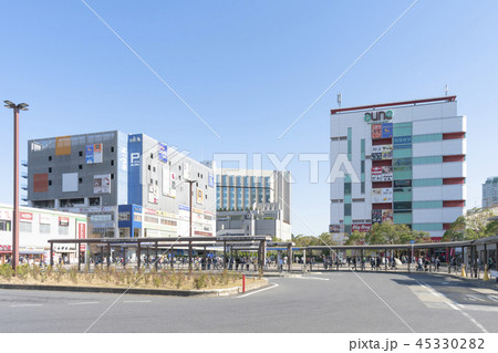 海浜幕張駅北口の街並み 45330282