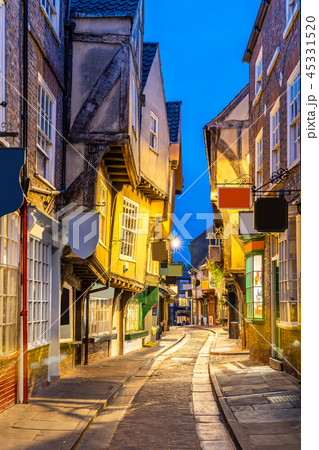 York shambles sunset York shambles sunset 45331520