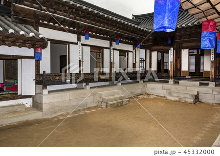 庁舎提灯 韓屋村 古典的な 45332000