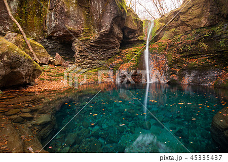 おしらじの滝　秋 45335437