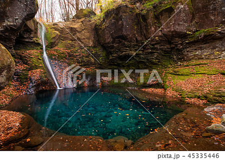 おしらじの滝　秋 45335446