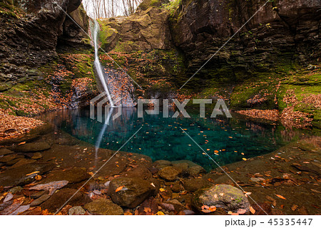 おしらじの滝　秋 45335447