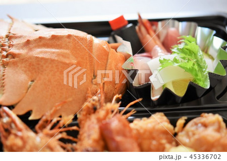 うちわえび　ゾウリエビ　素材　背景 45336702