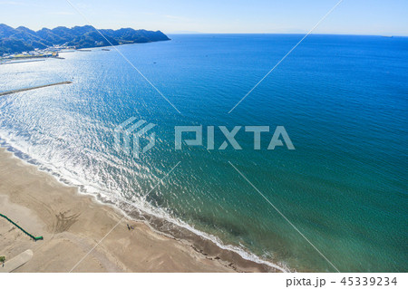 南房総市岩井海水浴場付近を空撮 45339234