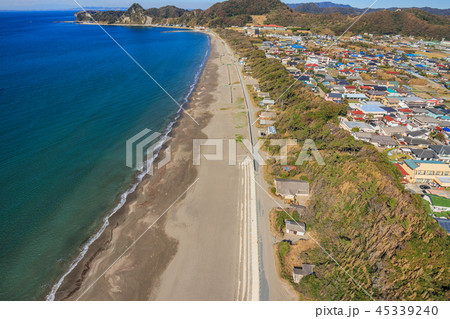 南房総市岩井海水浴場付近を空撮 45339240