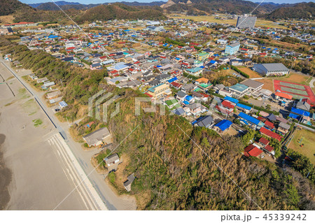 南房総市岩井海水浴場付近を空撮 南房総市岩井海水浴場付近を空撮 45339242
