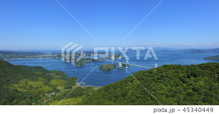 来島海峡大橋（ 亀老山展望台から ） 45340449